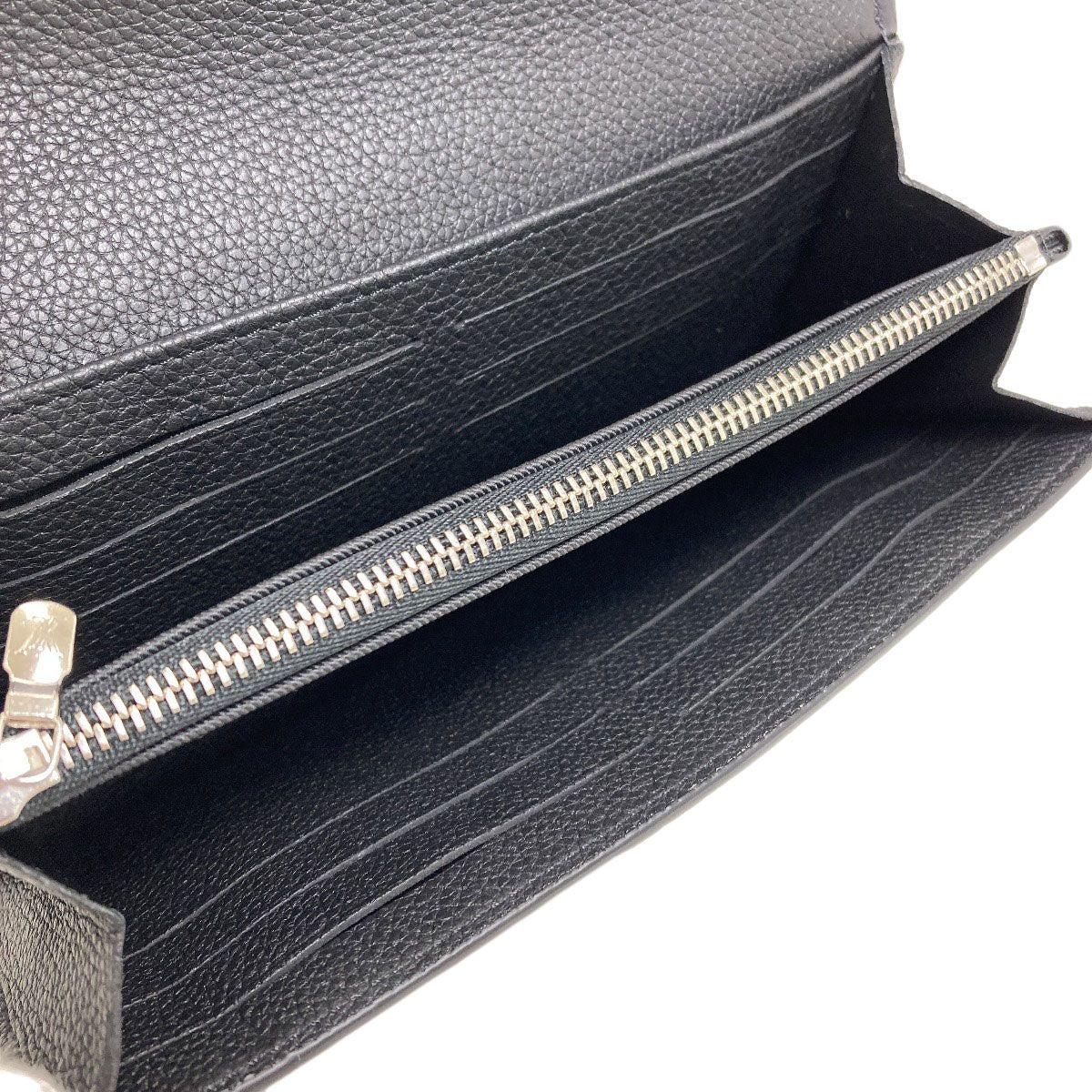 Louis Vuitton My Lockme Wallet Taurillon