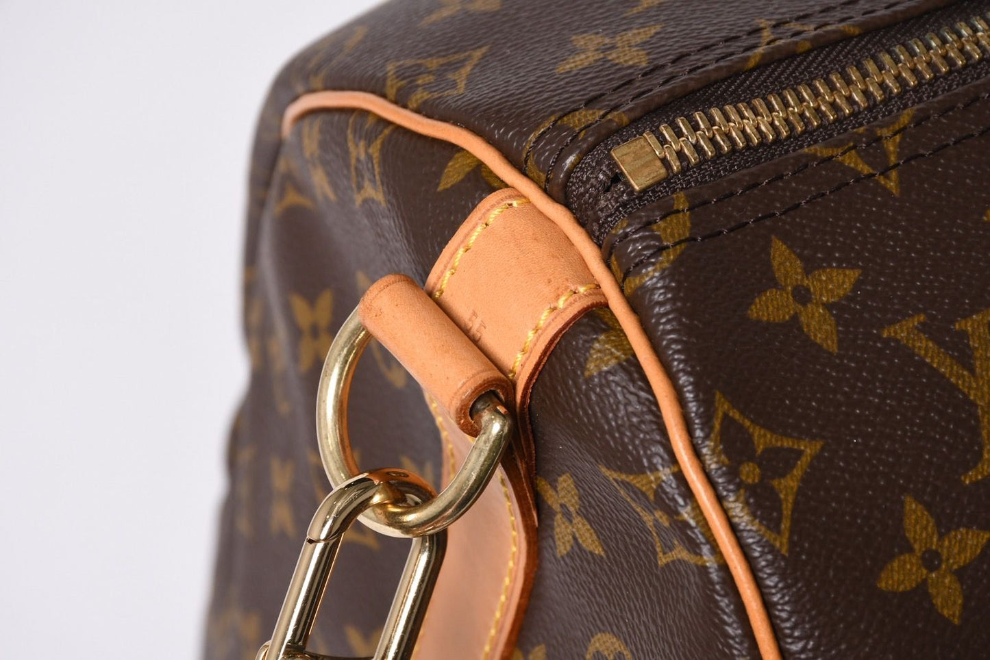 Louis Vuitton Keepall 55 Boston Bag V1 Monogram Brown Gold — view 4