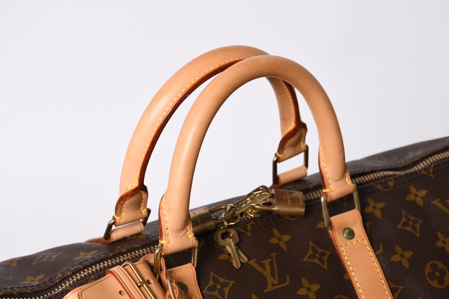 Louis Vuitton Keepall 55 Boston Bag V1 Monogram Brown Gold — view 8