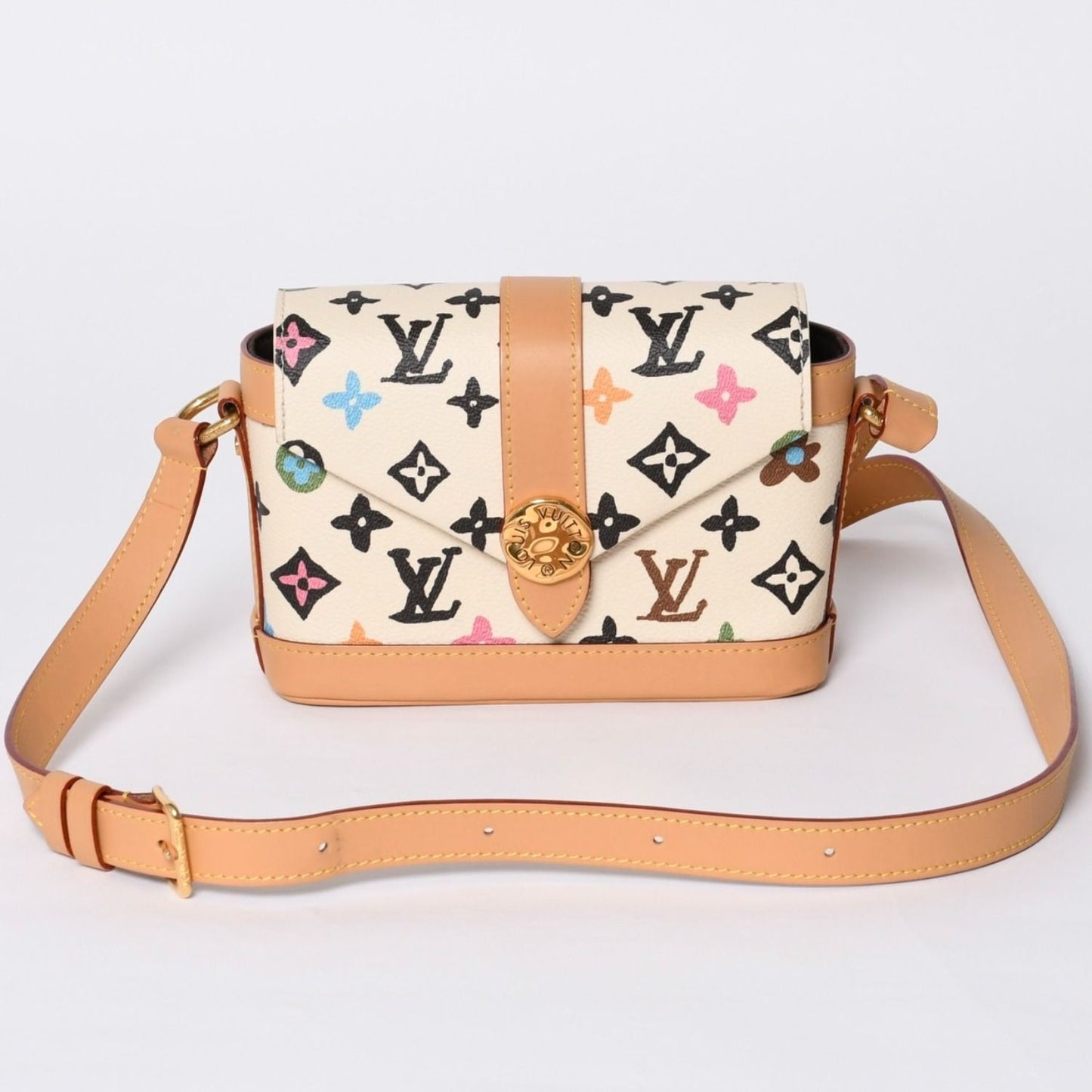 Louis Vuitton Tyler Monogram Craggy Envelope Wearable Wallet Cream