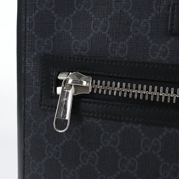 Gucci GG Supreme Crossbody Shoulder Bag