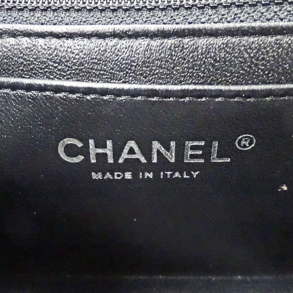 Chanel Quilted Mini Shoulder Bag Caviar Leather Black Silver Chain Bag Small