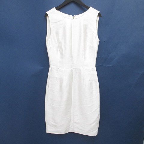 Dolce & Gabbana Sleeveless Knee Length Tight Dress Silk White Slit Lining