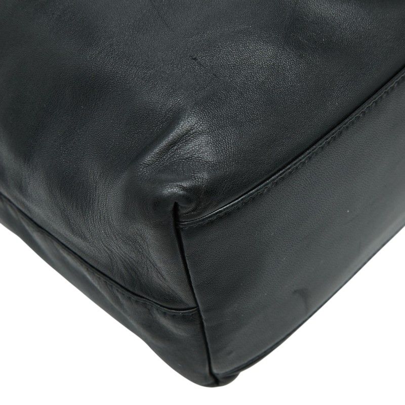 Prada Tote Black Leather Plastic
