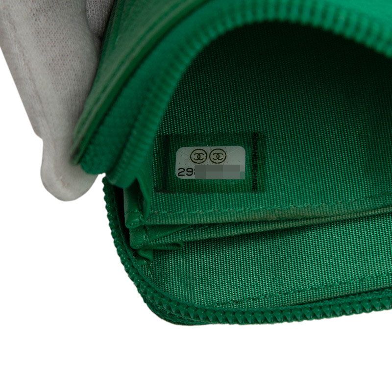 Chanel CC Logo Boy Coin Purse Green Caviar Leather
