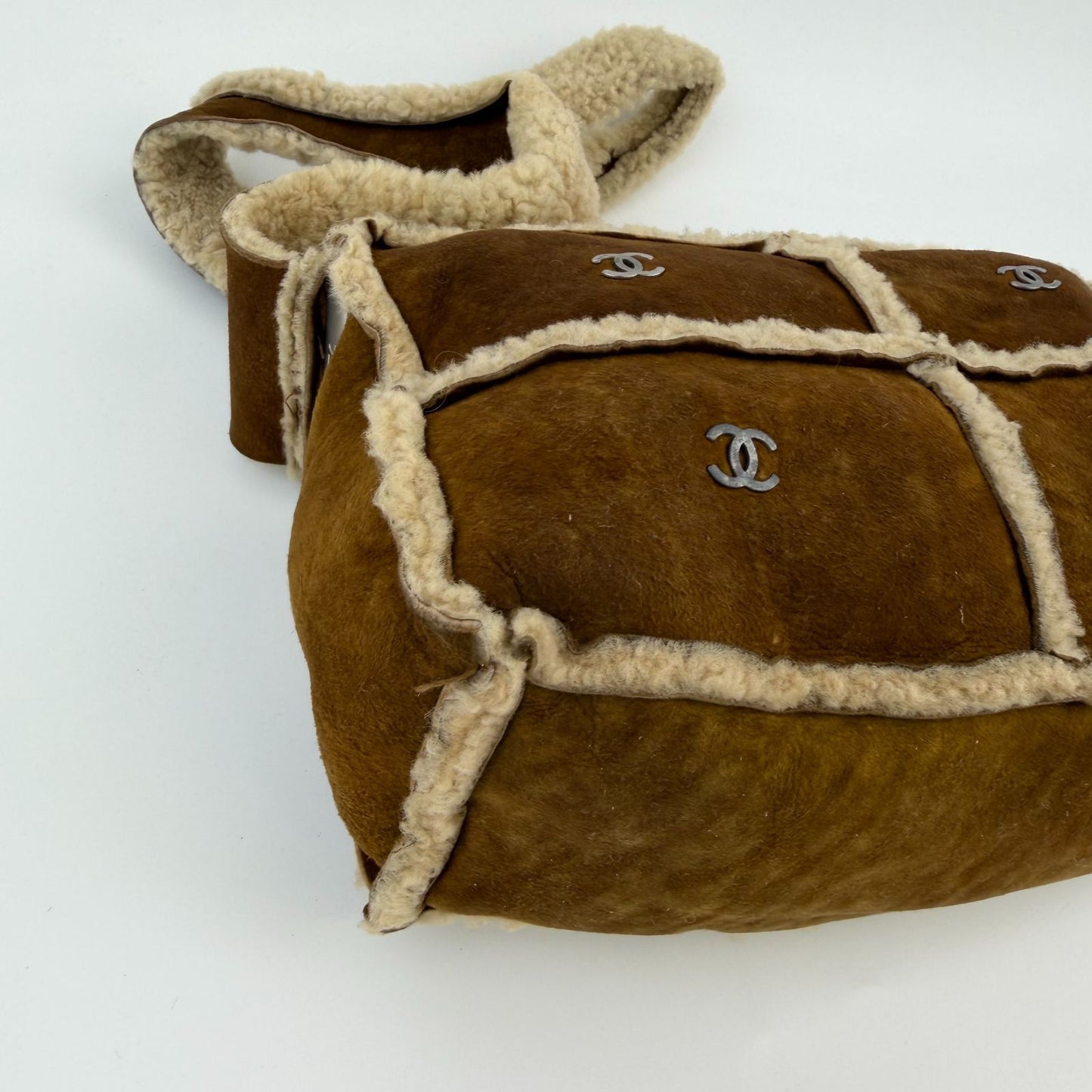 Chanel CC Logo Shoulder Bag Brown Shearling Suede Vintage