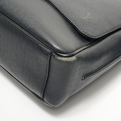 Louis Vuitton Shoulder Bag Taiga Roman MM