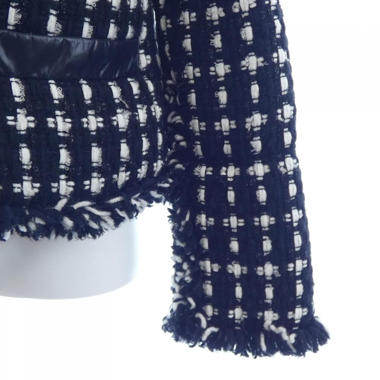 Moncler Ginavelle Down Jacket