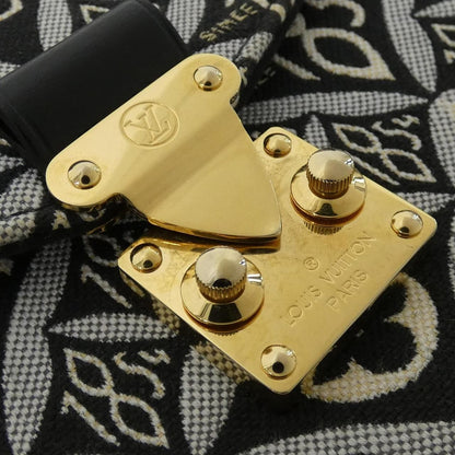 Louis Vuitton Pochette Metis Bag