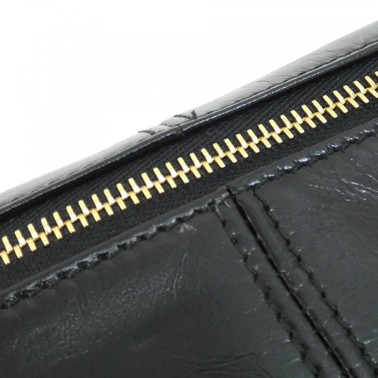Prada Wallet Gold