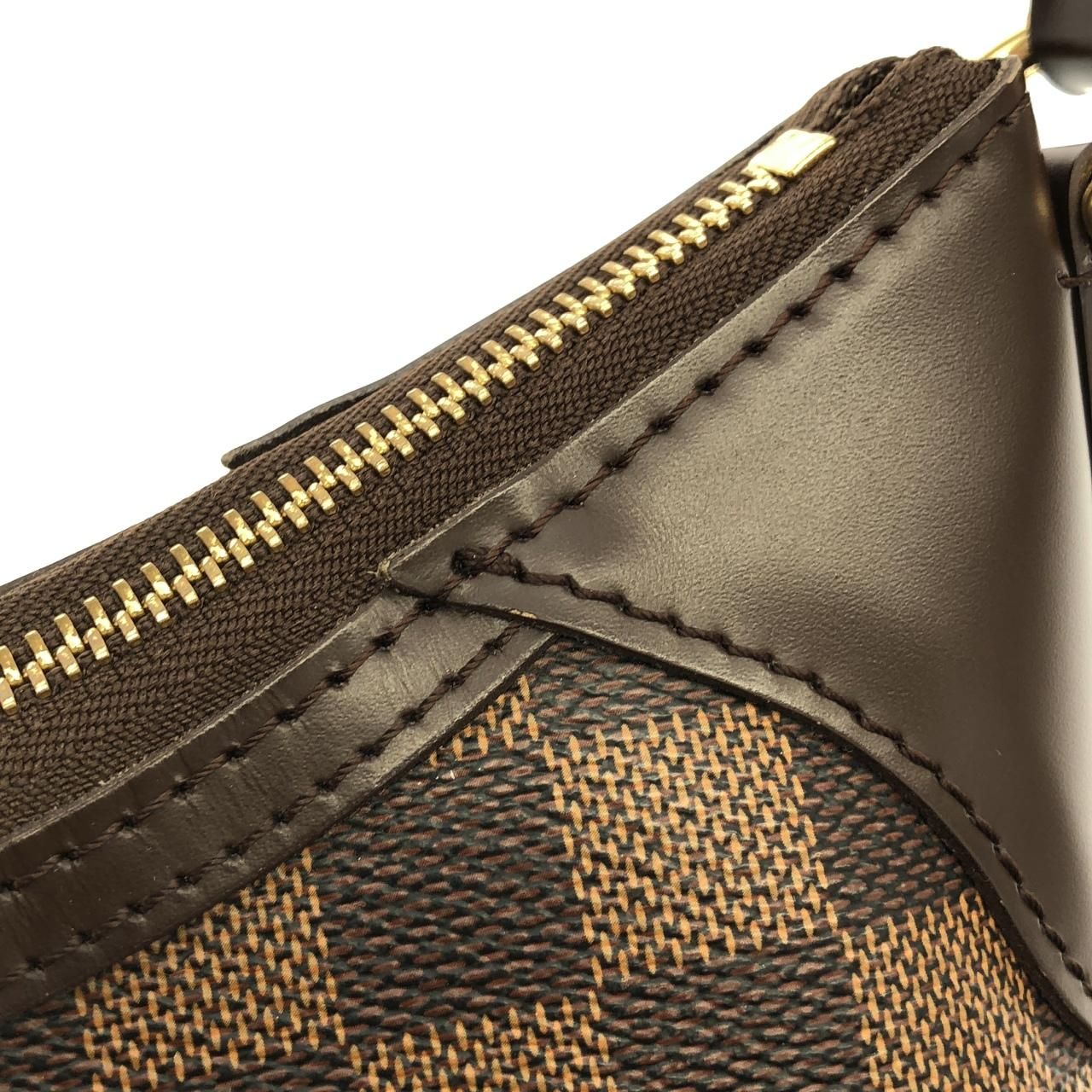 Louis Vuitton Damier Thames GM Shoulder Bag