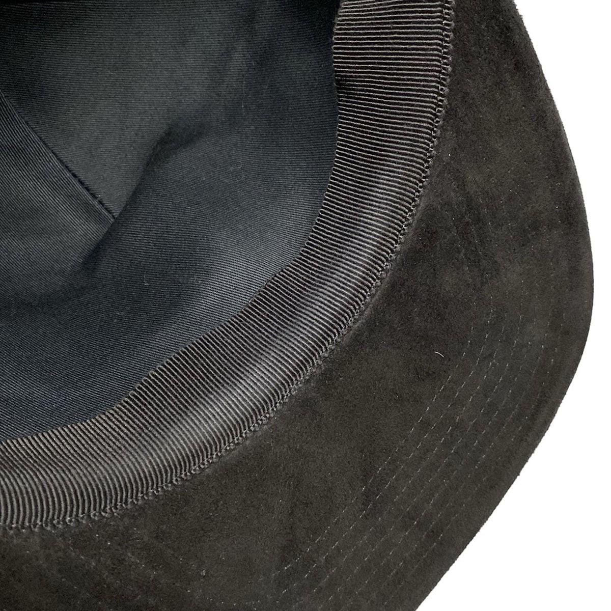Fendi Cap 58.0 cm Black Gold Hat