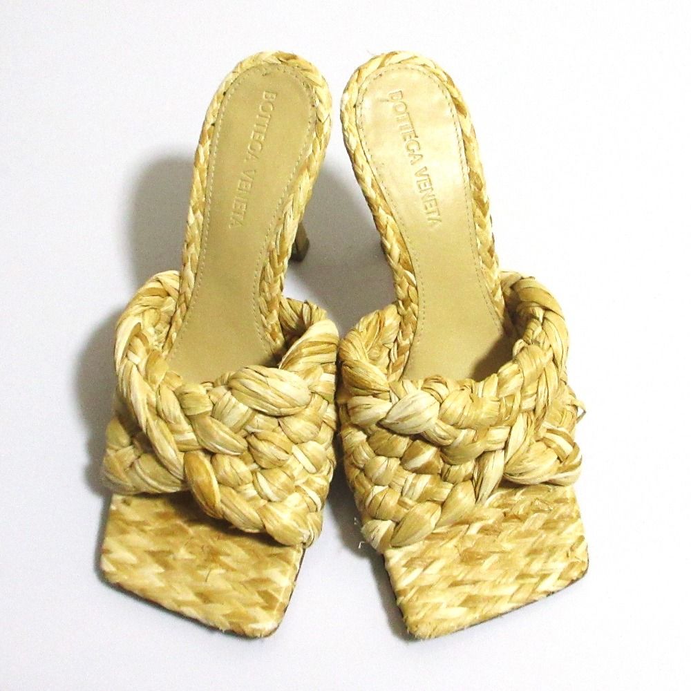 Bottega Veneta Raffia Mules Sandals 35 Natural