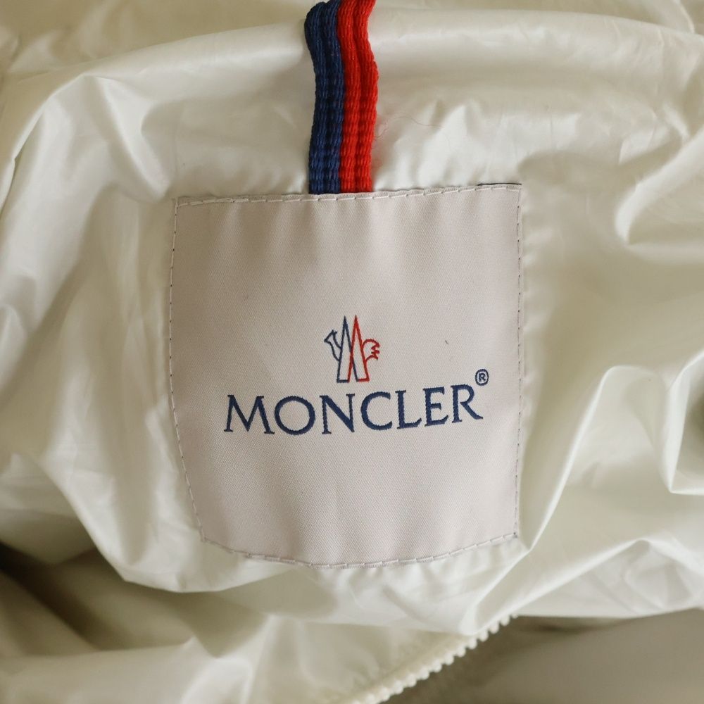 Moncler Cardere Giubbotto Down Jacket White