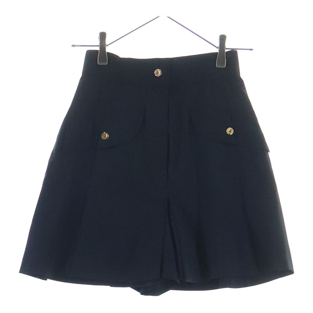 Chanel Gold Button Pleated Culottes Half Shorts Skirt Black