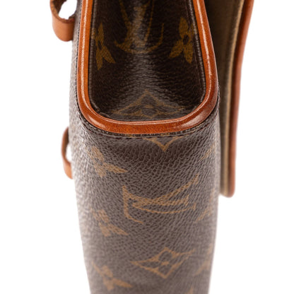 Louis Vuitton Pochette Florentine Brown Monogram Canvas
