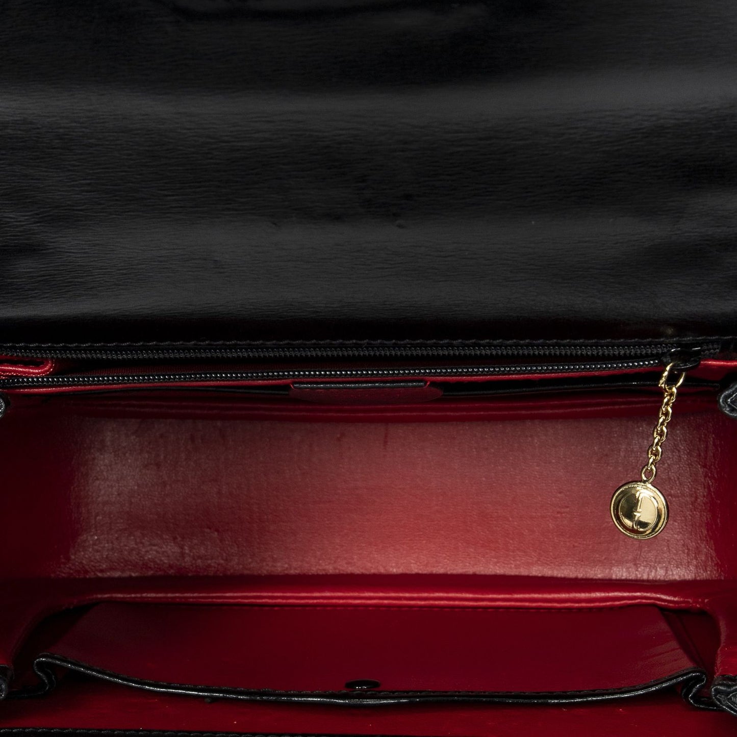 Gucci Vinte Ziff Laptop Handle Black Smooth Scarf Skin Leather