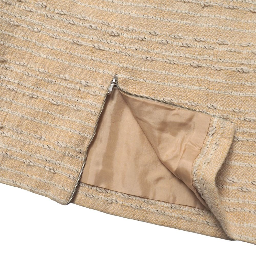 Chanel Vintage Skirt 38 Tweed Tight CC Logo Button
