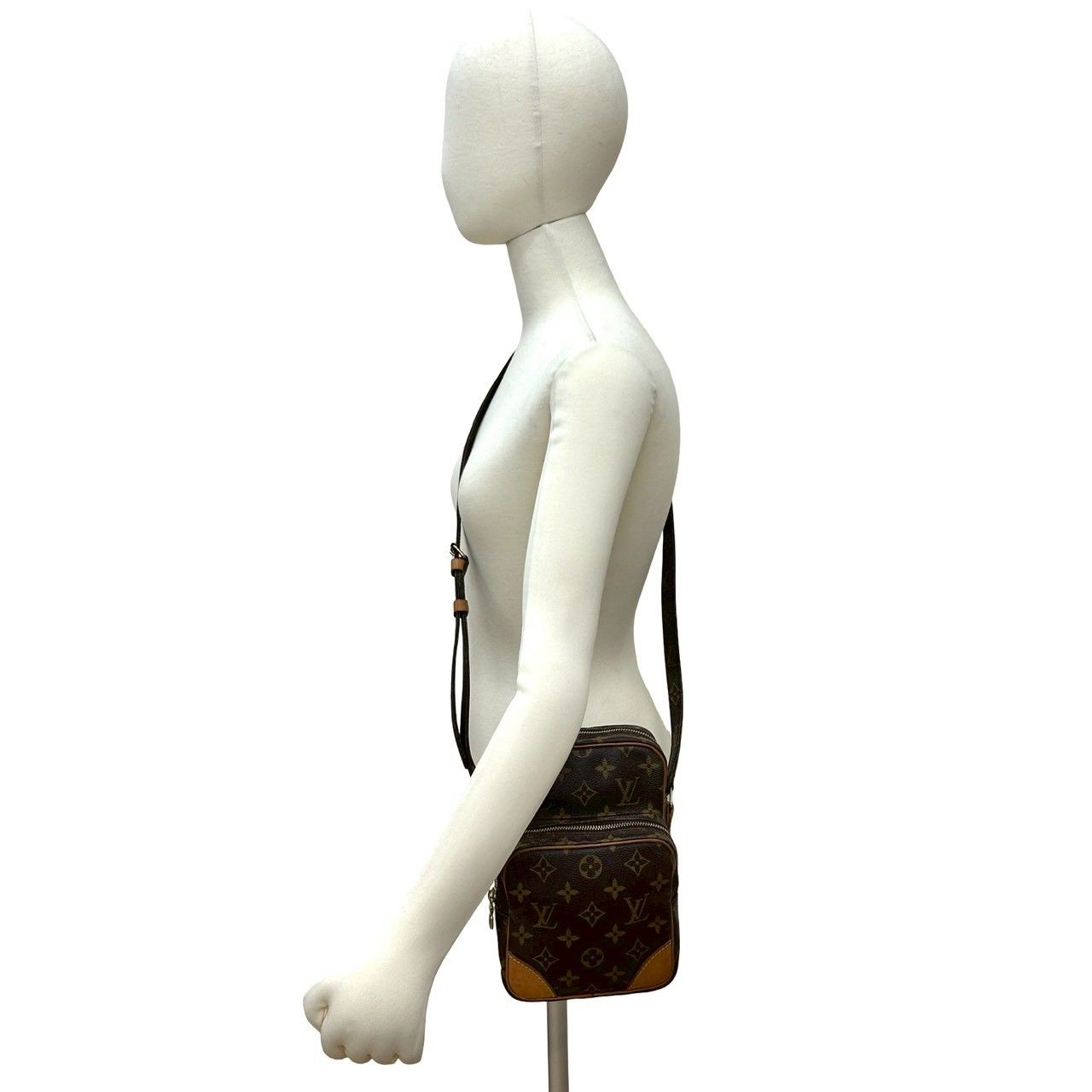 Louis Vuitton Vintage Amazon Monogram Leather Mini Shoulder Bag Pochette Brown