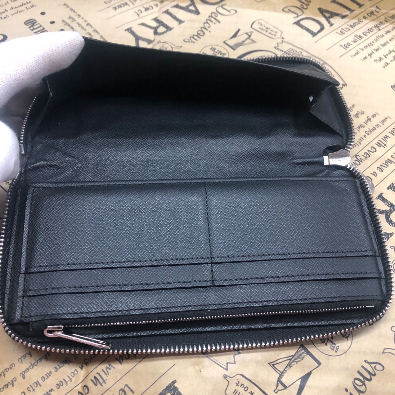Louis Vuitton Wallet Damier Graphite Zippy Vertical Black — view 8