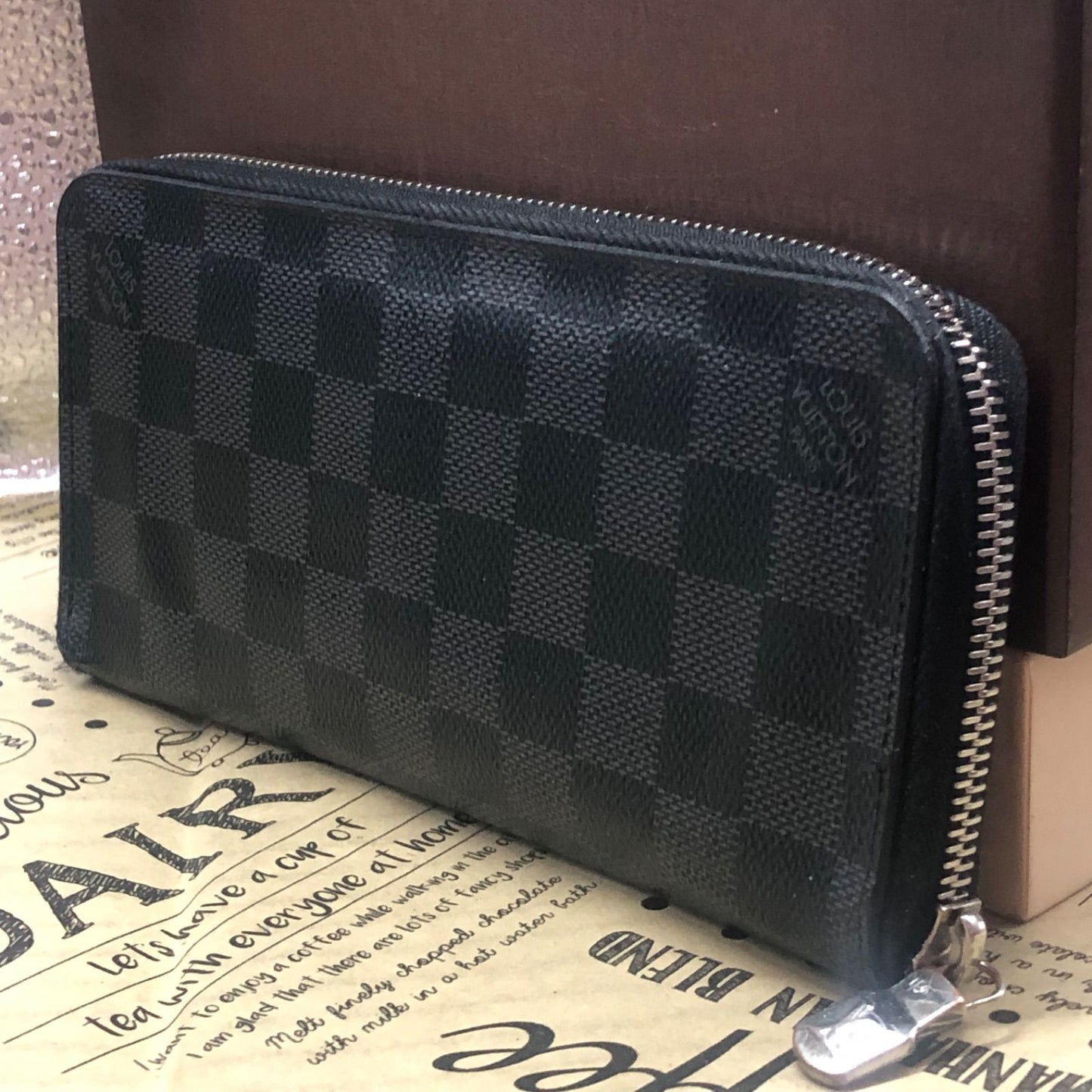 Louis Vuitton Wallet Damier Graphite Zippy Vertical Black