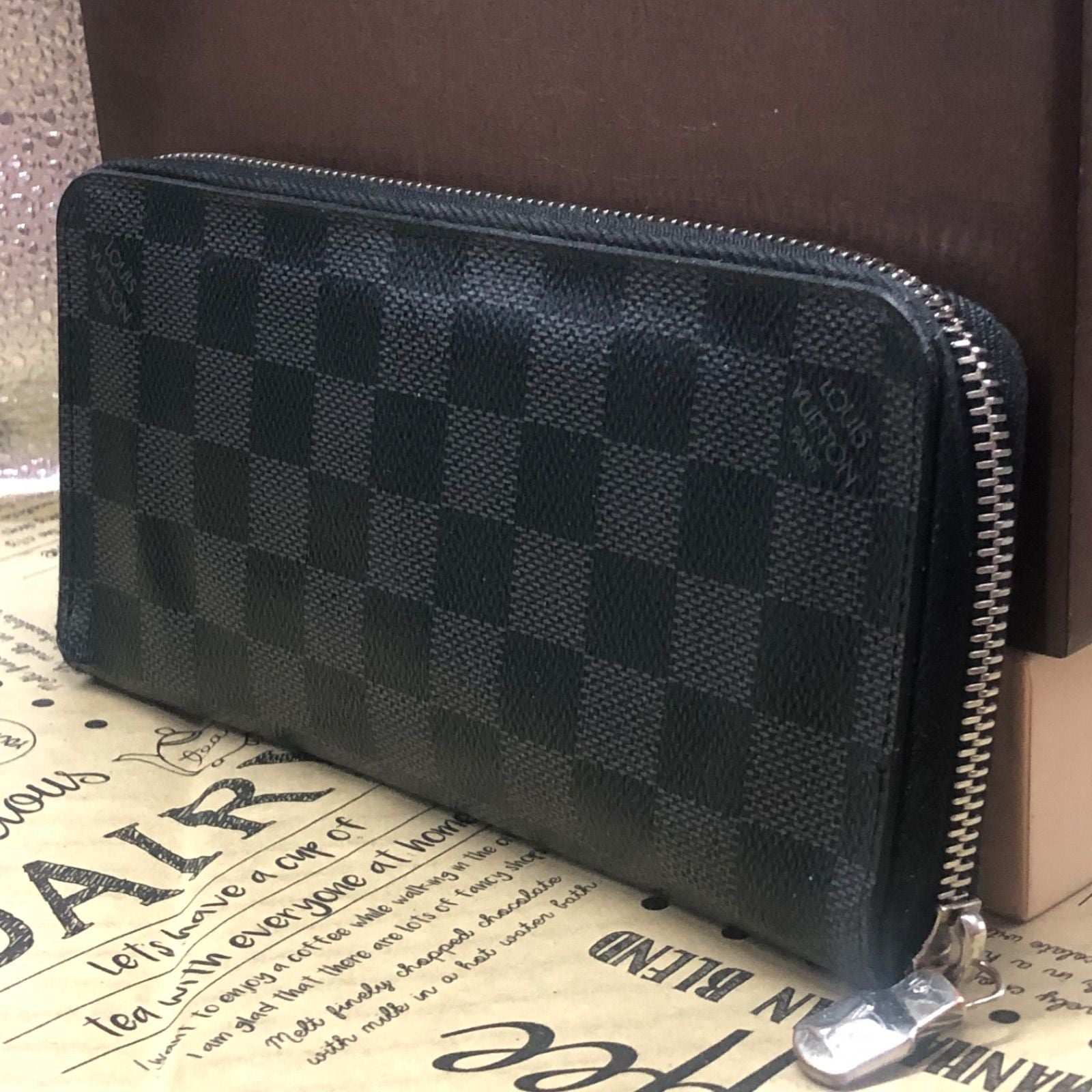 Louis Vuitton Wallet Damier Graphite Zippy Vertical Black