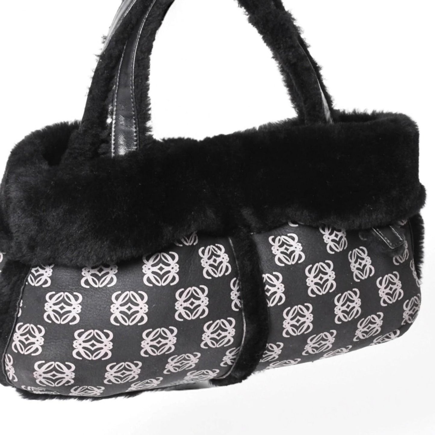 Loewe Handbag Anagram Black Shearling Leather Silver — view 3
