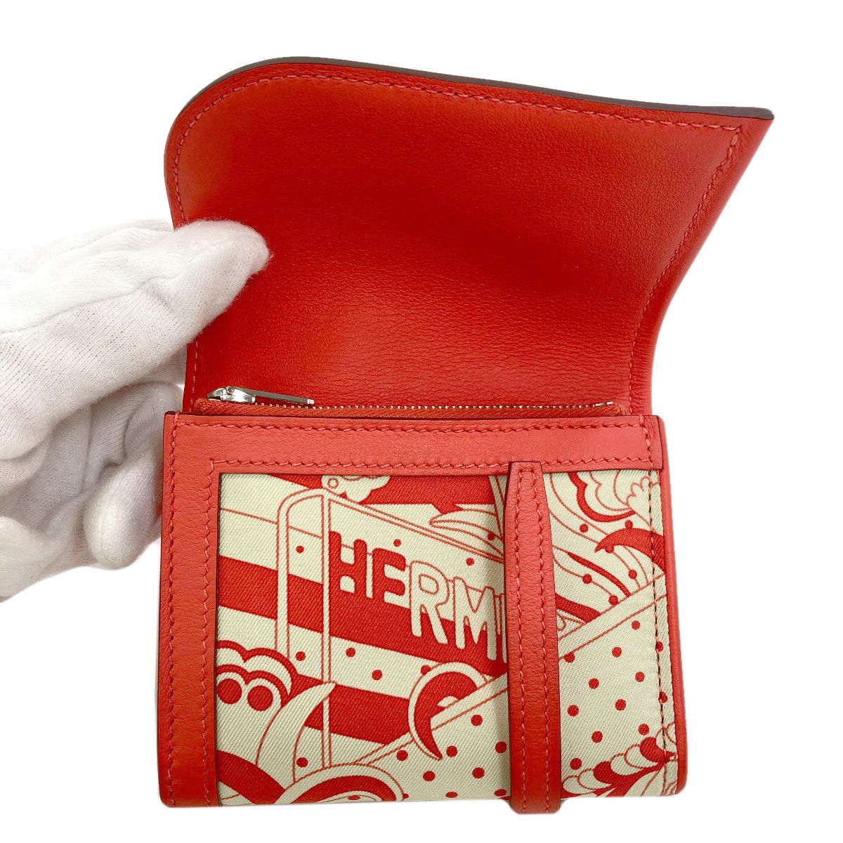 Hermes Avec Soie Silver Bifold Wallet Silk