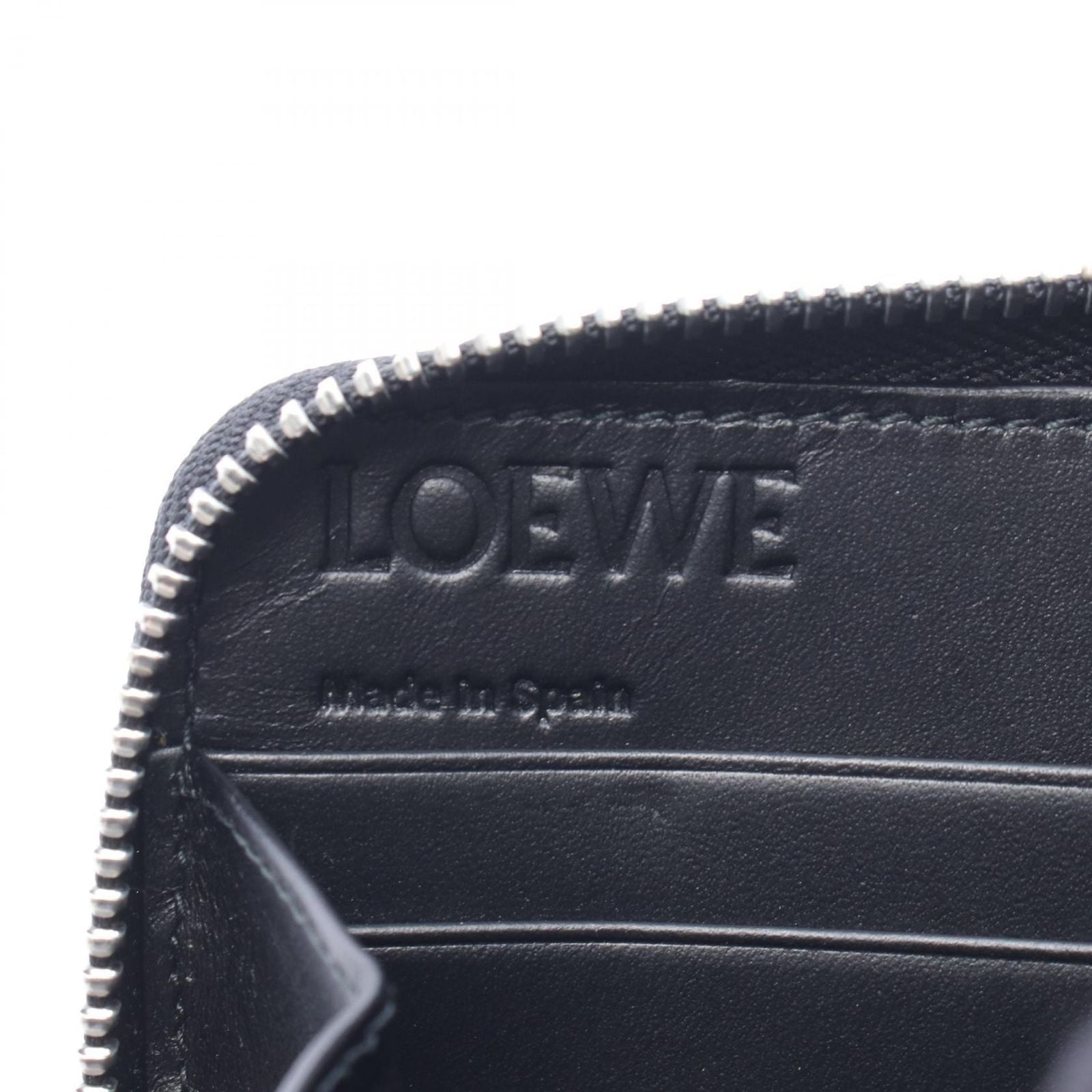 Loewe Round Wallet Puzzle Around Zip Black Green Red Leather