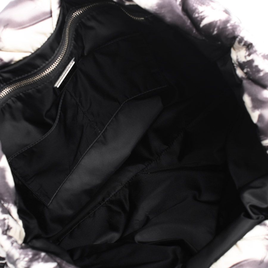 Prada Tote Re-Nylon Padded