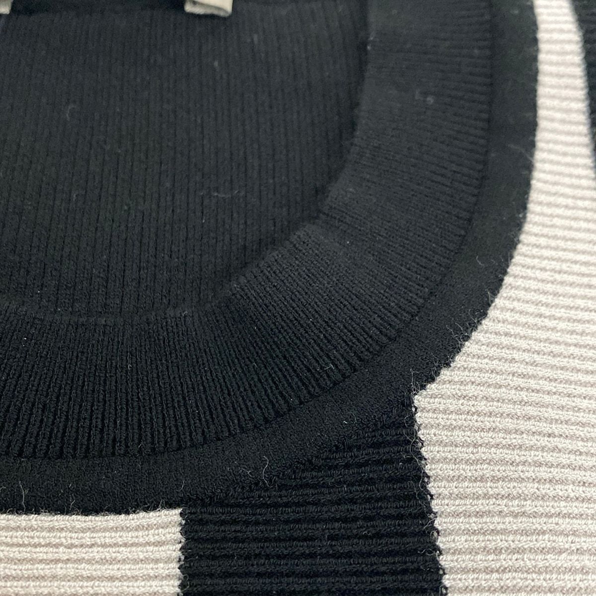 Bottega Veneta Long Sleeve Sweater 38 S Black Beige