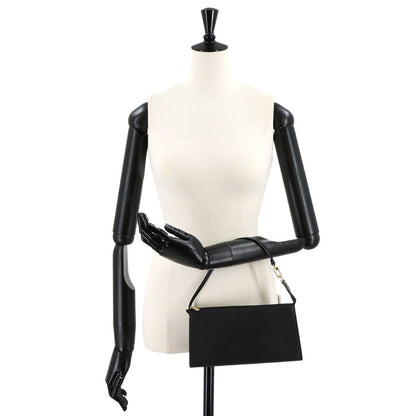 Louis Vuitton Epi Pochette Hand Bag Noir Gold