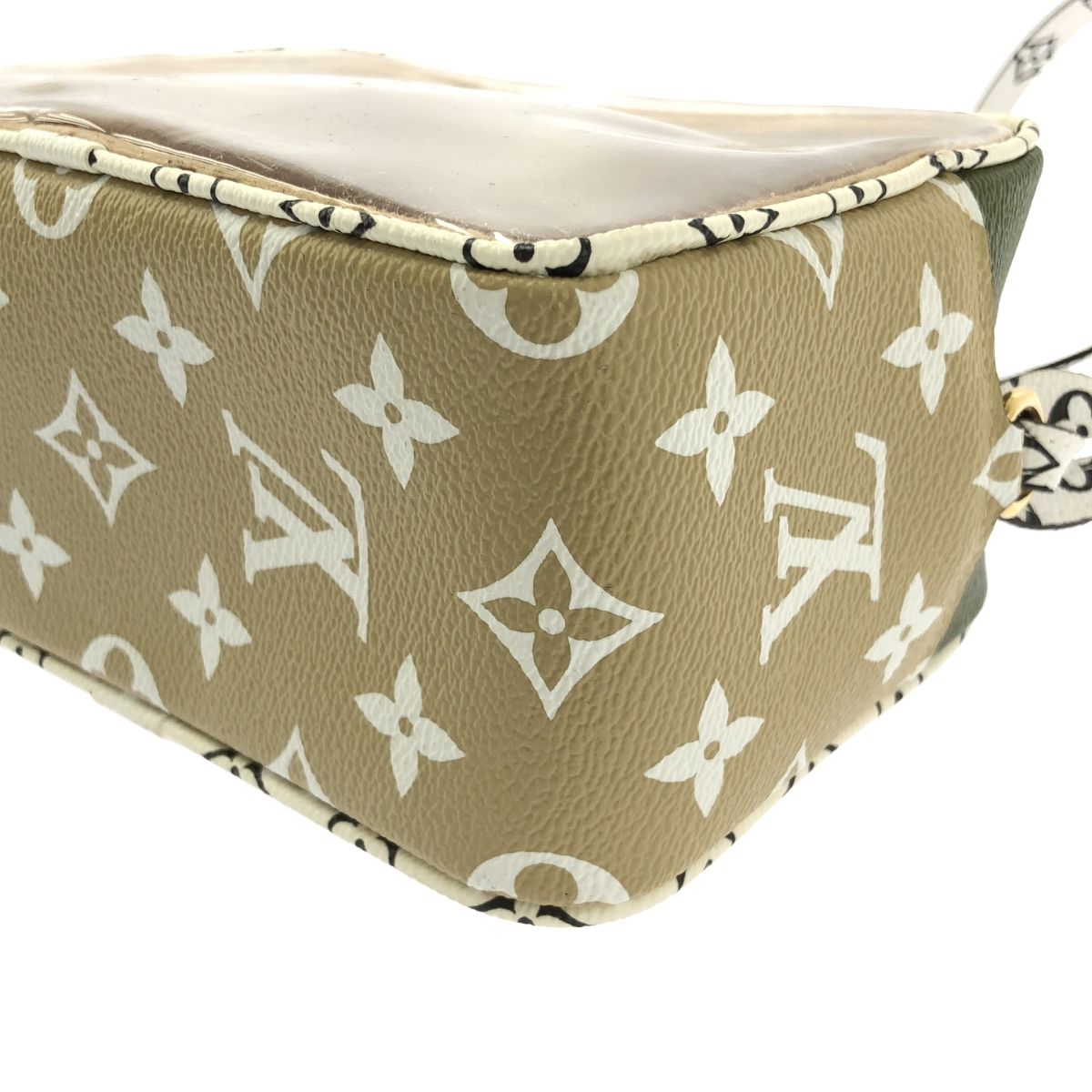 Louis Vuitton Monogram Giant Beach Pouch Shoulder Bag Khaki Beige