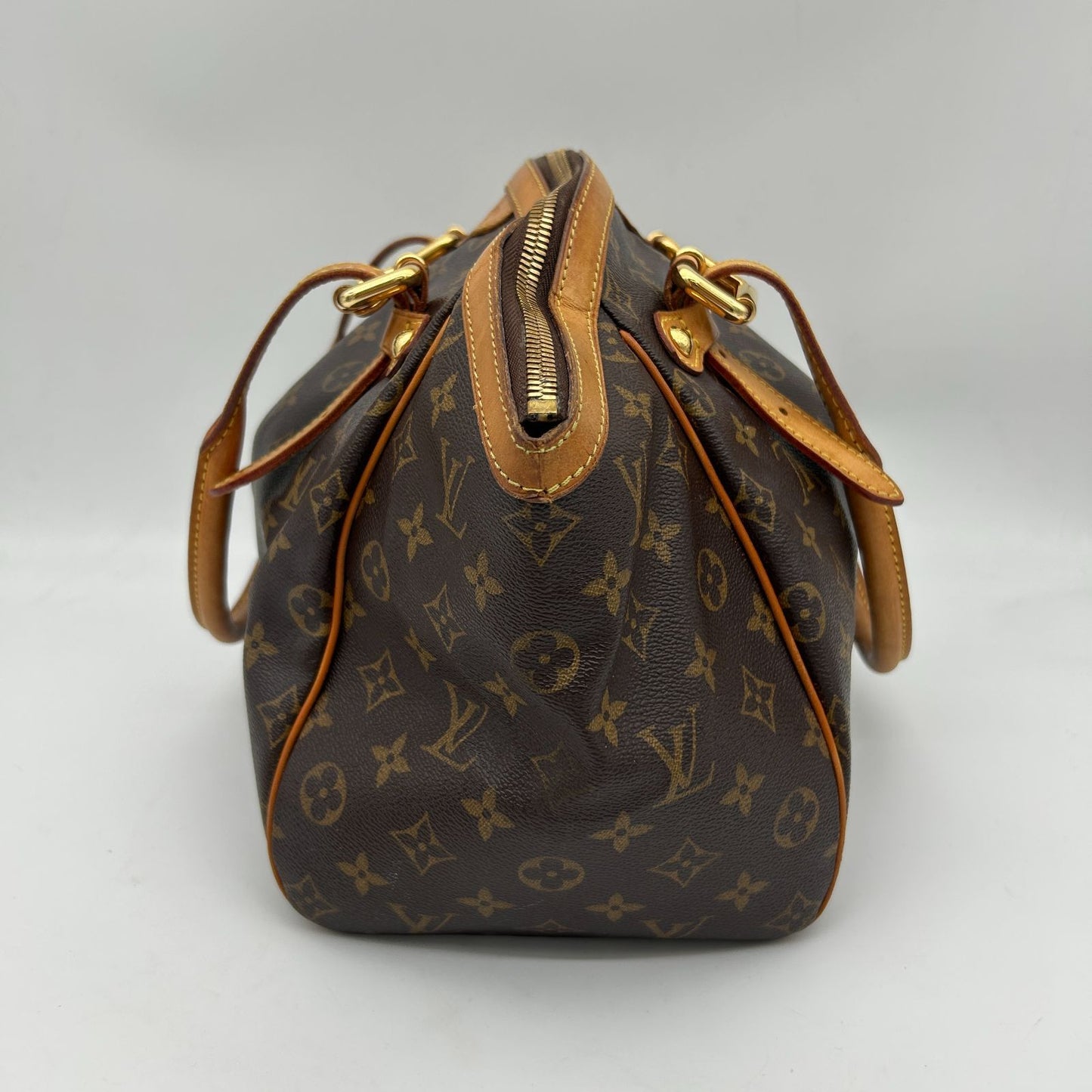 Louis Vuitton Monogram Tivoli GM Tote — view 3