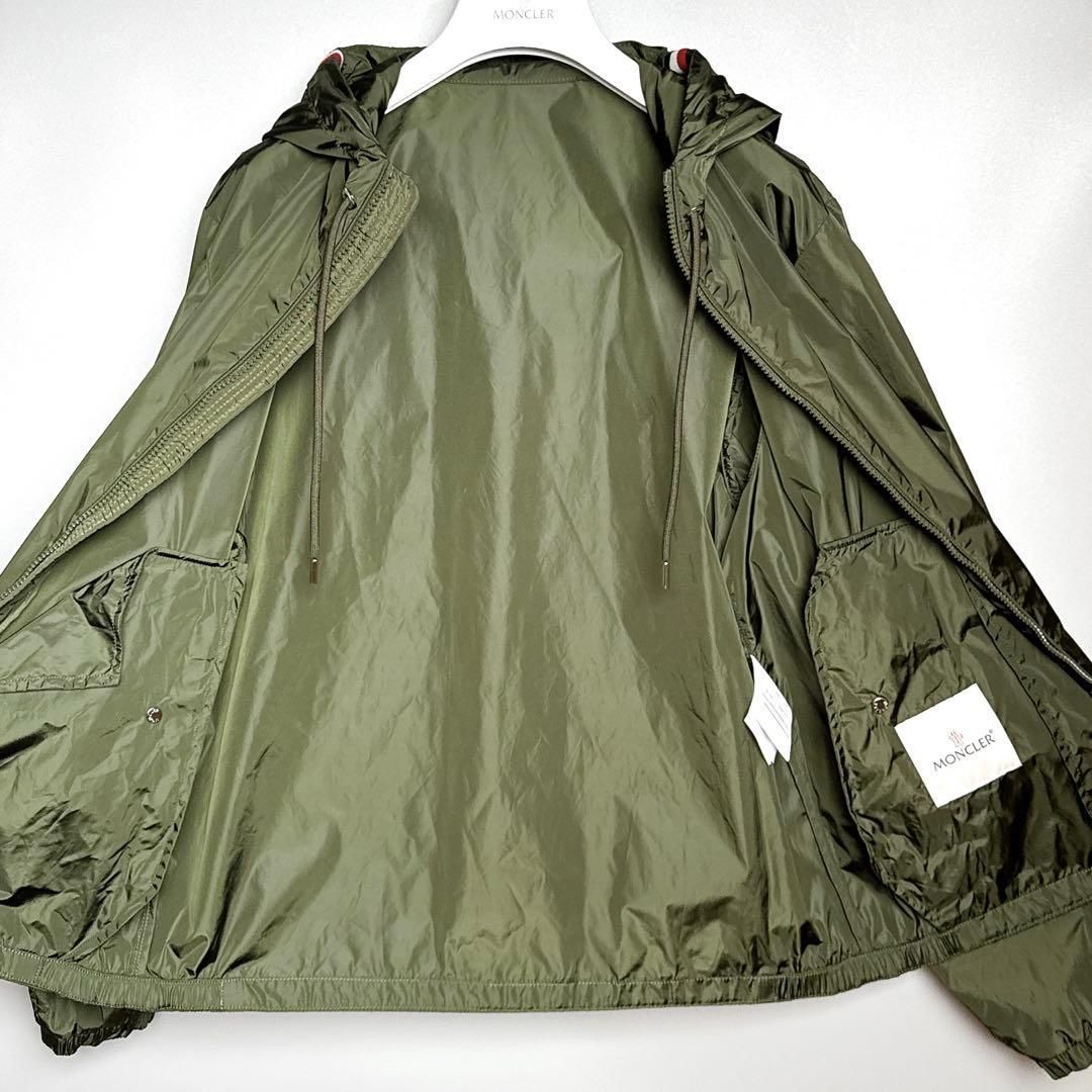 Moncler Grimpeurs Nylon Jacket Khaki 2
