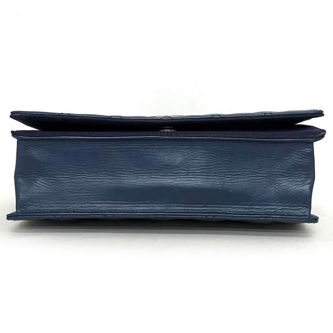 Chanel Chain Shoulder Bag Navy Black Silver Quilted