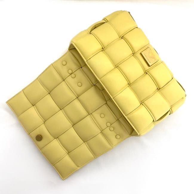 Bottega Veneta the Chain Cassette Shoulder Bag Light Yellow