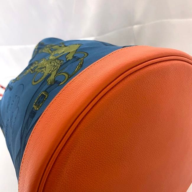 Hermes Drawstring Bag Soiree 22 Blue Brides de Gala