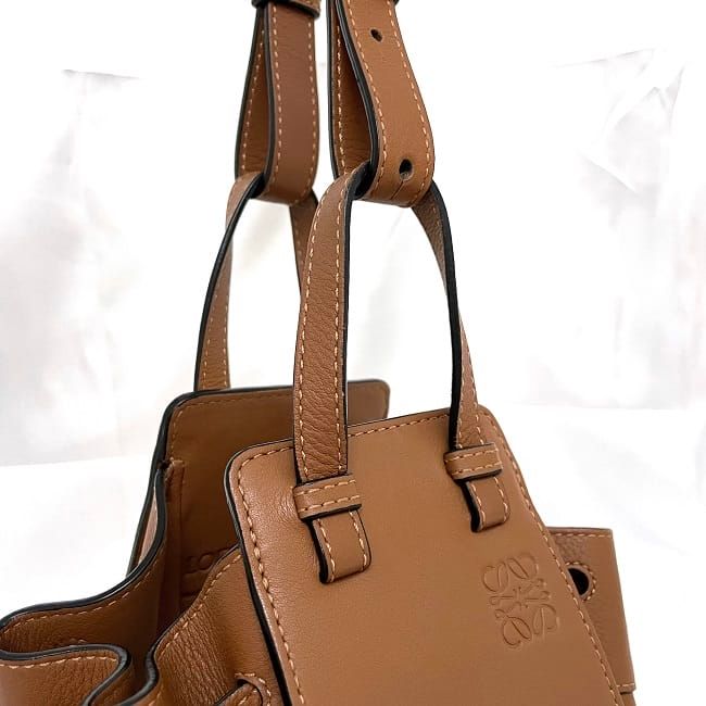 Loewe Shoulder Bag Hammock Mini Brown Anagram