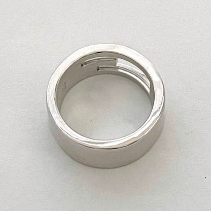 Gucci Cut Ring Silver
