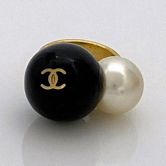 Chanel Pearl Ring Gold White Black
