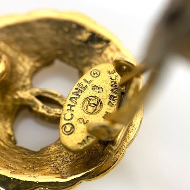 Chanel Earrings Gold CC Logo Vintage 2 3