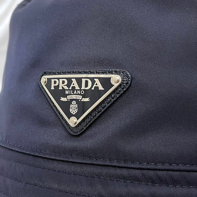 Prada Hat Bucket Hat Navy Tessuto