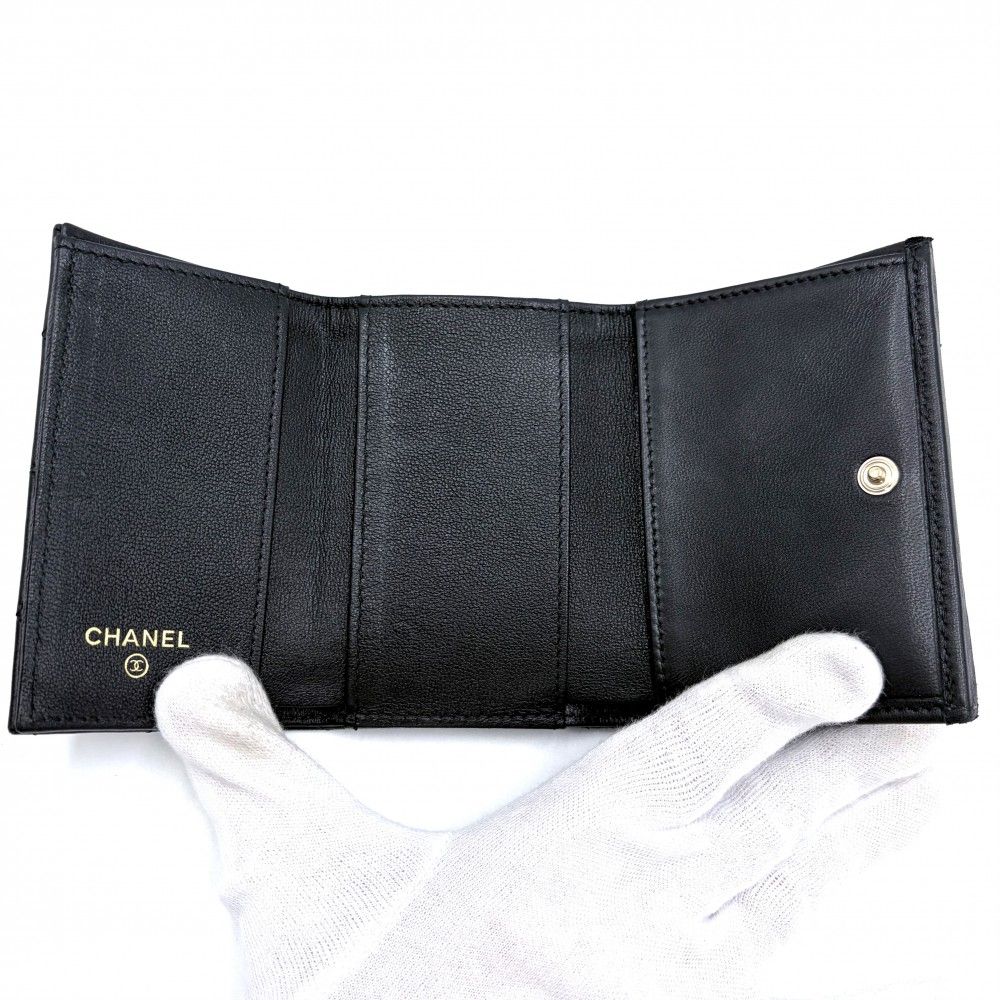 Chanel Trifold Wallet Quilted CC Logo Mini Compact Snap Button Lambskin Line — view 4