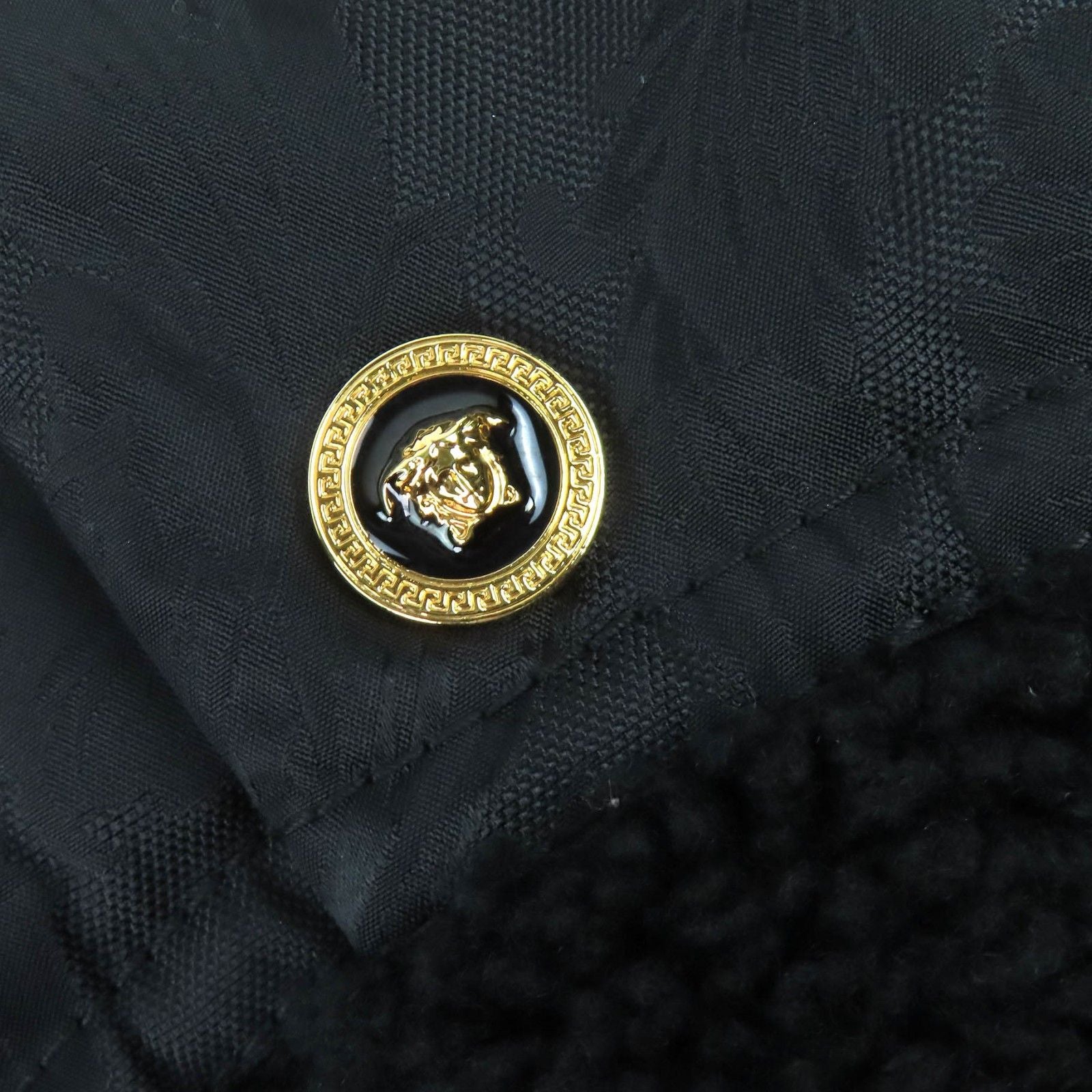 Versace Medusa Button Lining All Logo Pattern Boa Jacket Black 44 Hanger Garment