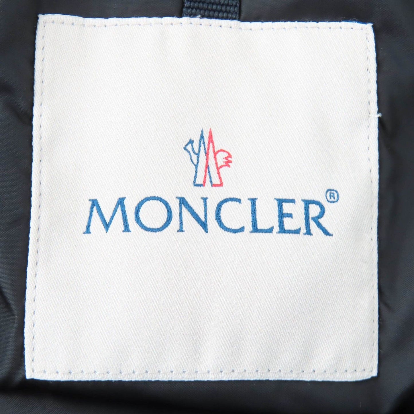 Moncler Garbet Logo Button Hooded Zip Up Jacket Coat Down Black 00