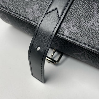 Louis Vuitton Etui 3 Montre Monogram Eclipse Watch Case — view 9