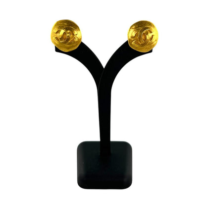 Chanel Turnlock Round Earrings CC Logo Gold — view 3
