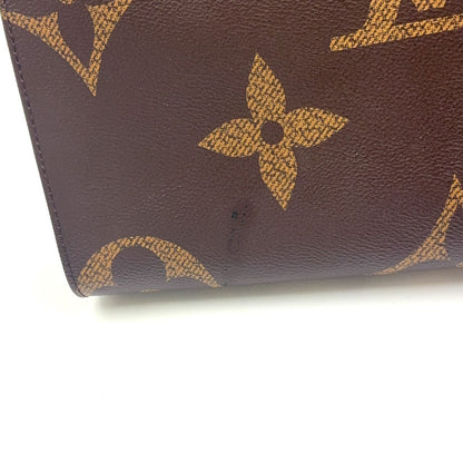 Louis Vuitton On The Go MM Monogram Giant Reverse Leather Brown Beige Tote Gold — view 5