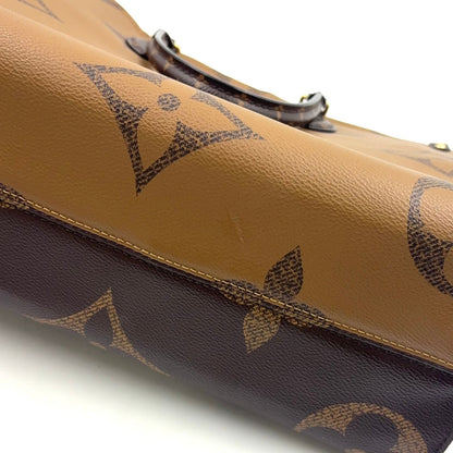 Louis Vuitton On The Go MM Monogram Giant Reverse Leather Brown Beige Tote Gold — view 8